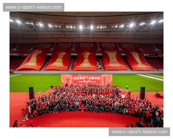 开云体育季前赛资讯——抢先了解2025赛季的前瞻与精彩赛事